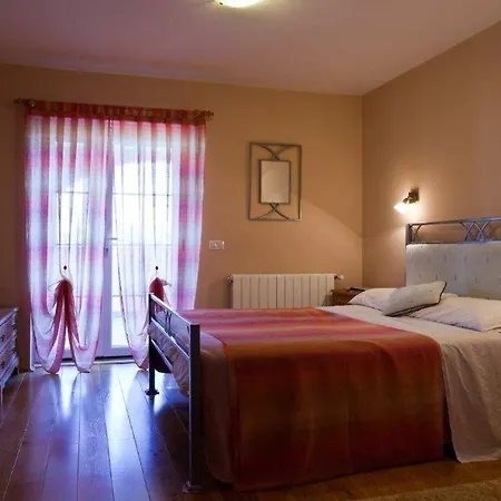 Saffran Villa